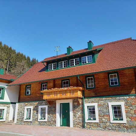 Landhaus Gruenjuwel Himmelberg Ngoại thất bức ảnh