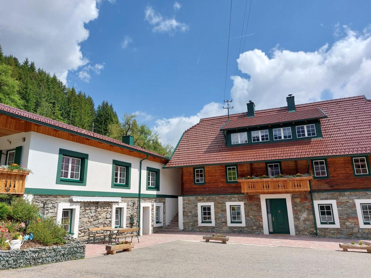 Landhaus Gruenjuwel Himmelberg Ngoại thất bức ảnh